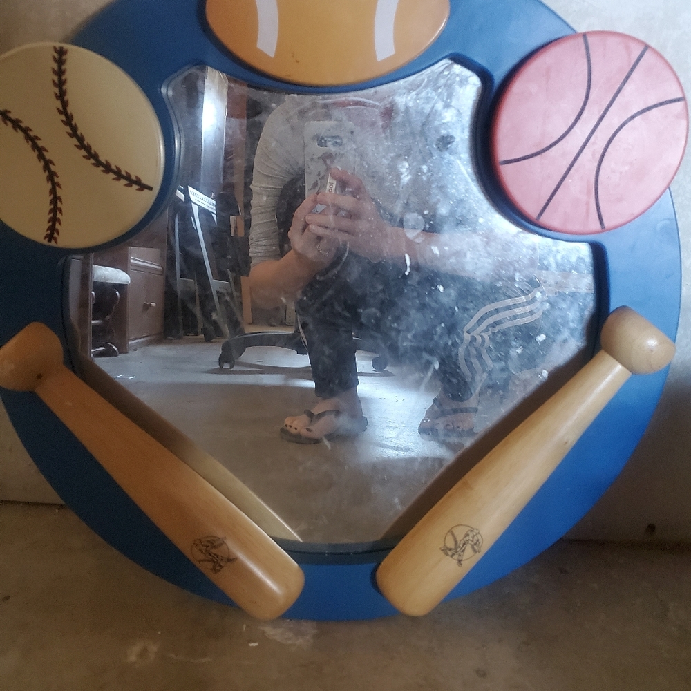 Kids mirror